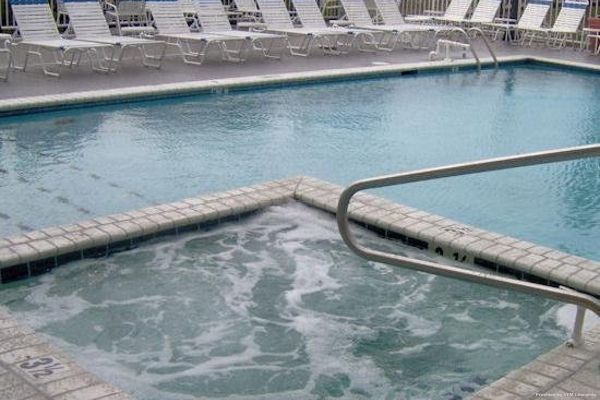 COCONUT MALORIE RESORT (Ocean City)